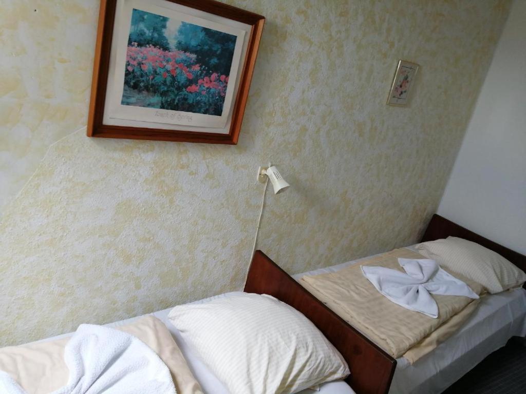 Det Gamle Hotel Rudkøbing エクステリア 写真